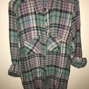 Maurice’s plaid light weight flannel